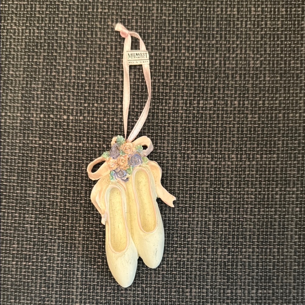Cream Ballet Shoe Ornament